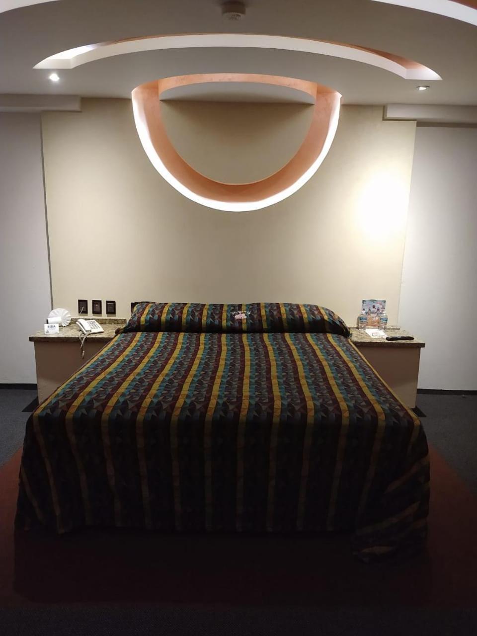 Hotel Siesta Del Sur เม็กซิโกซิตี้ ภายนอก รูปภาพ