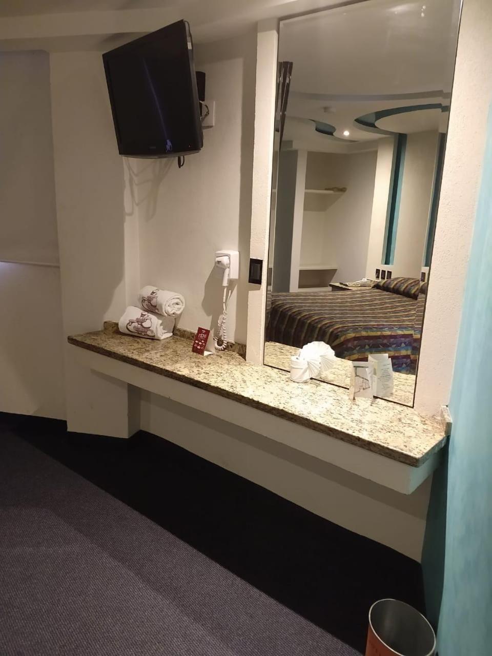 Hotel Siesta Del Sur เม็กซิโกซิตี้ ภายนอก รูปภาพ