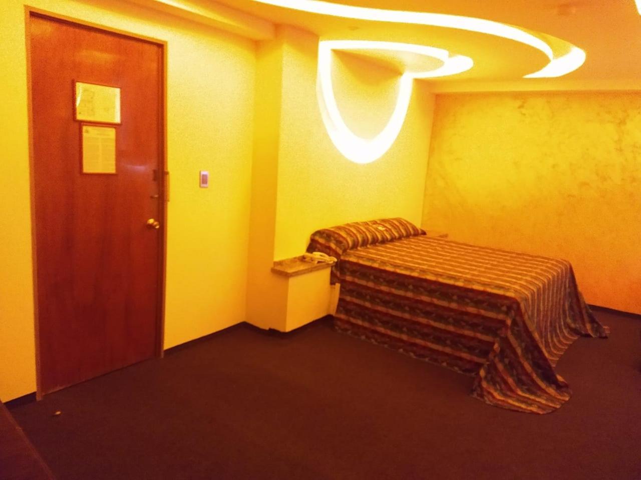 Hotel Siesta Del Sur เม็กซิโกซิตี้ ภายนอก รูปภาพ