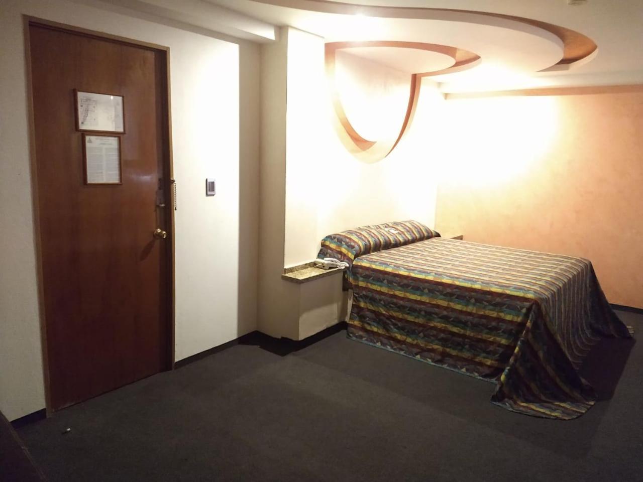Hotel Siesta Del Sur เม็กซิโกซิตี้ ภายนอก รูปภาพ